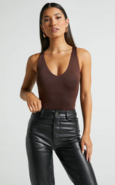 Kerrie Bodysuit - V Neck Bodysuit in Chocolate