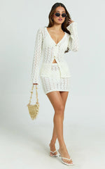 Henrietta Top - Long Sleeve Button Front V Neck Knit Top in Off White